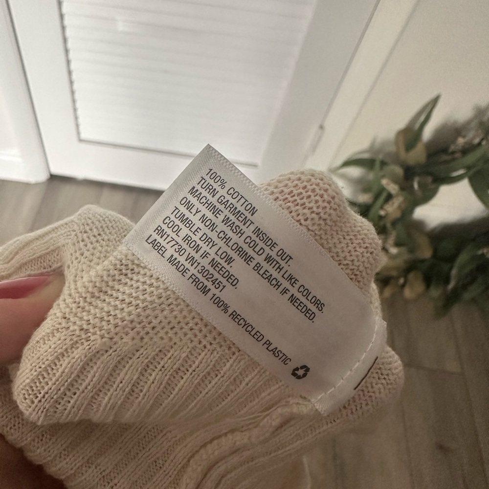 Mossimo Target sweater bundle medium - Picture 7 of 9